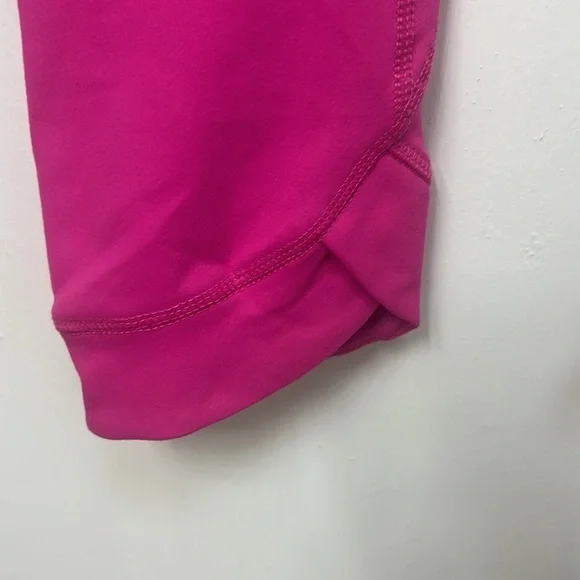 Layers 8 Pink Leggings, 21” Inseam, side pockets, legs are rounded, Sz S - Picture 4 of 14